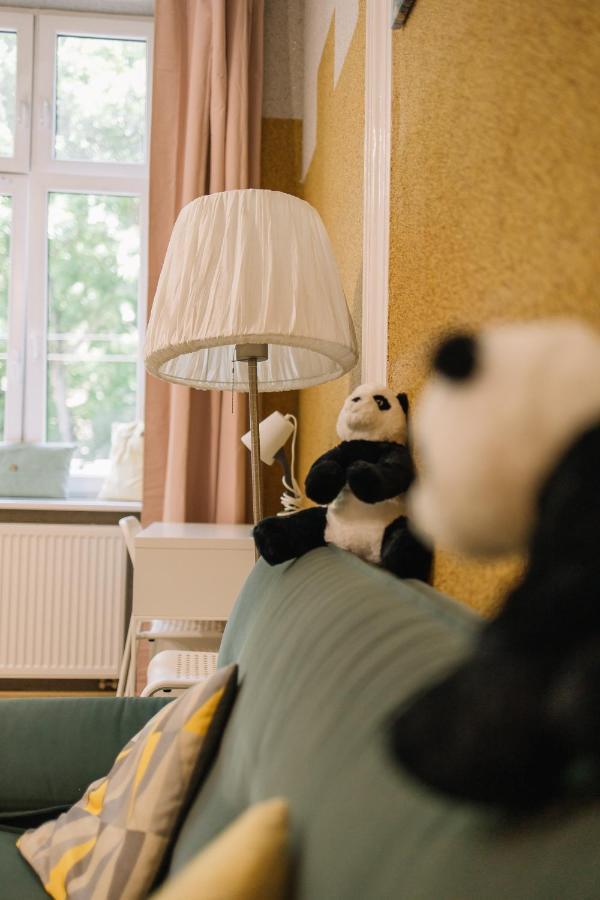 West13 Guest Rooms Cracovia Esterno foto