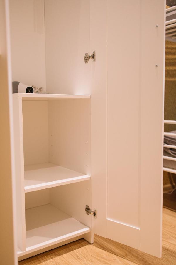 West13 Guest Rooms Cracovia Esterno foto